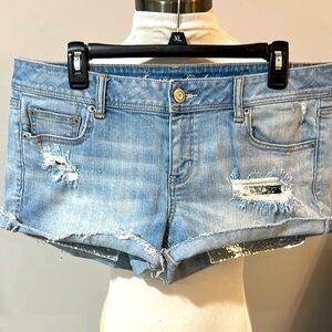 American Eagle rare low rise denim shortie shorts size 14 NWOT
